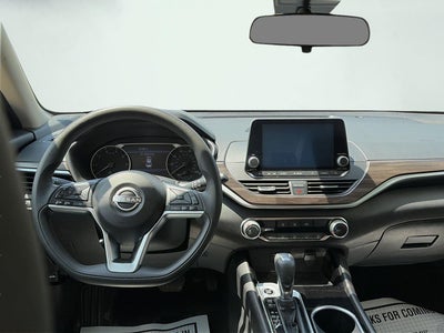 2024 Nissan Altima SV FWD