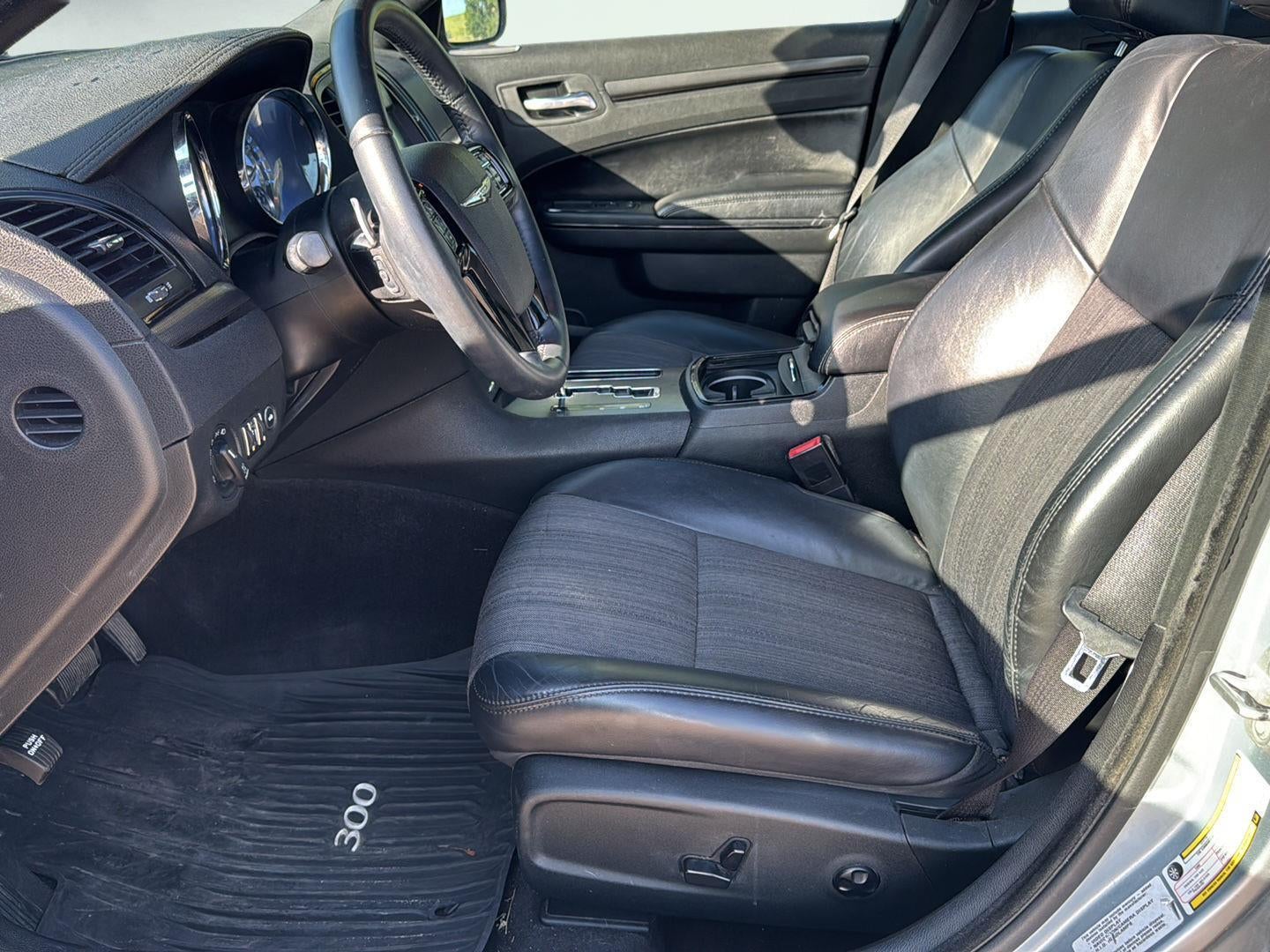 2013 Chrysler 300 300S Glacier