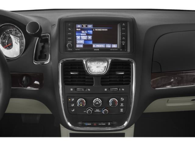 2015 Chrysler Town & Country Touring