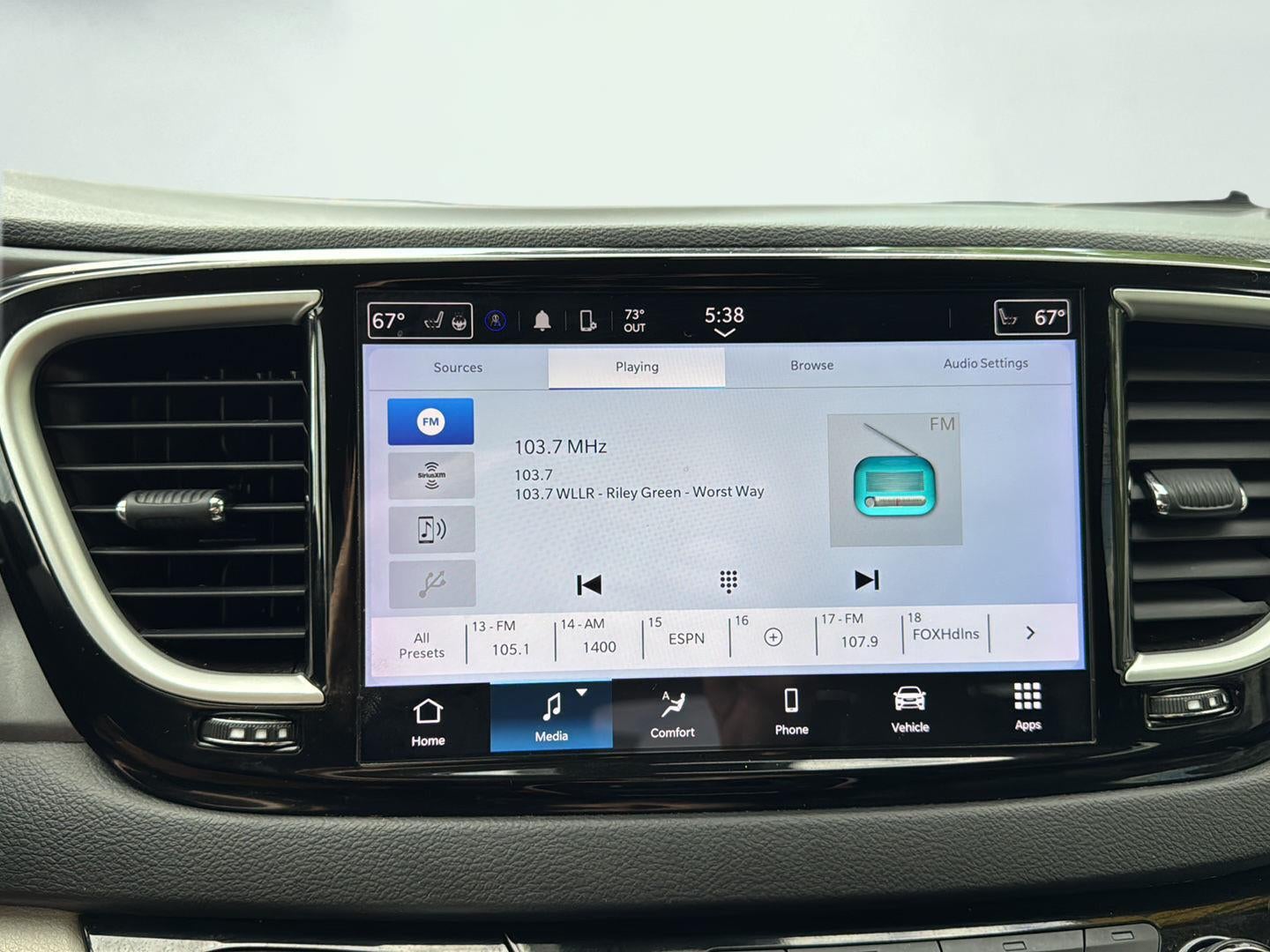 2023 Chrysler Pacifica Touring L