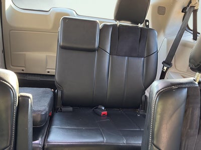 2015 Chrysler Town & Country Limited Platinum