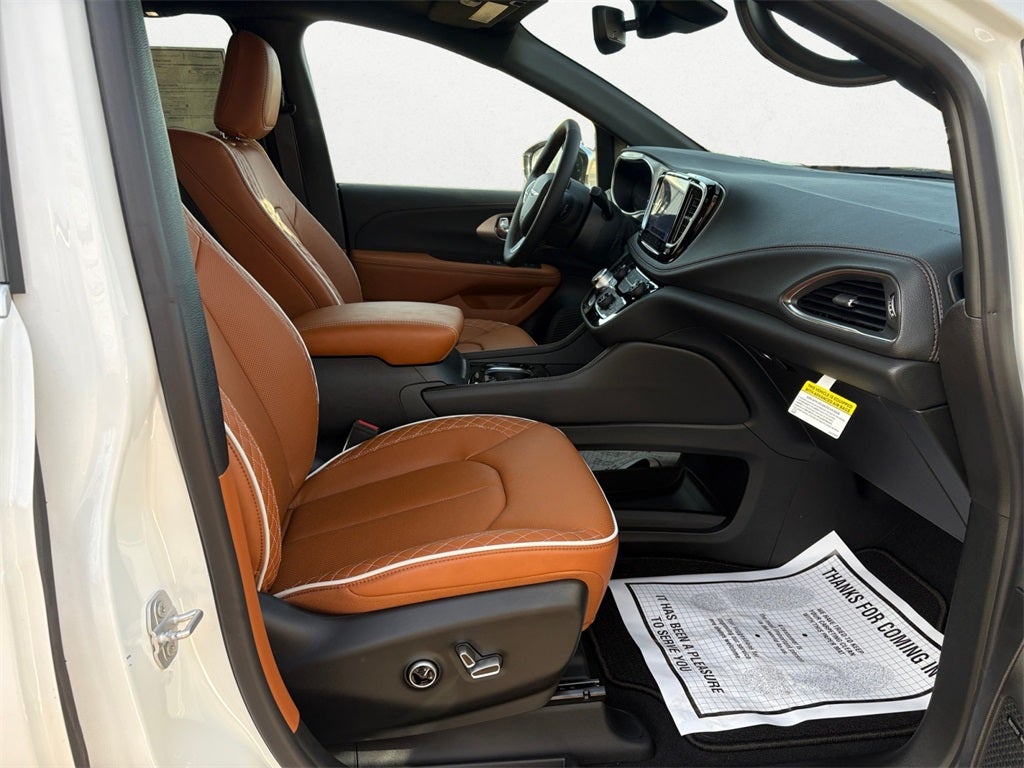 2026 Chrysler Pacifica PACIFICA PINNACLE