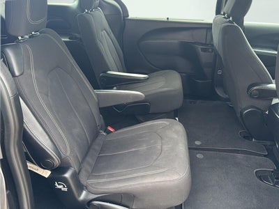 2021 Chrysler Pacifica Touring AWD