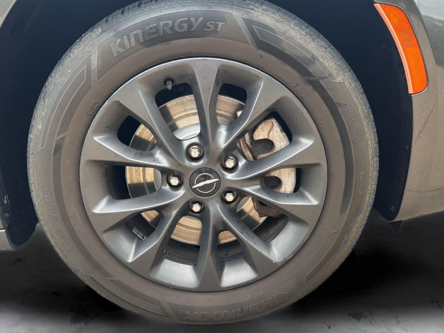 2021 Chrysler Pacifica Touring AWD