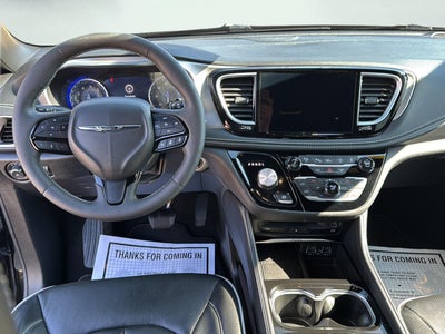2024 Chrysler Pacifica Limited AWD