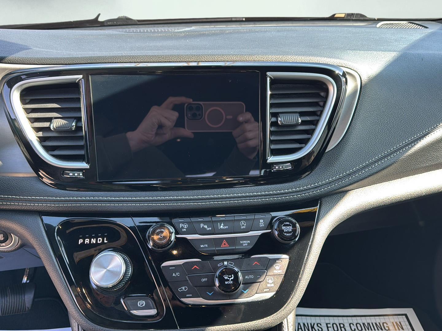 2024 Chrysler Pacifica Limited AWD