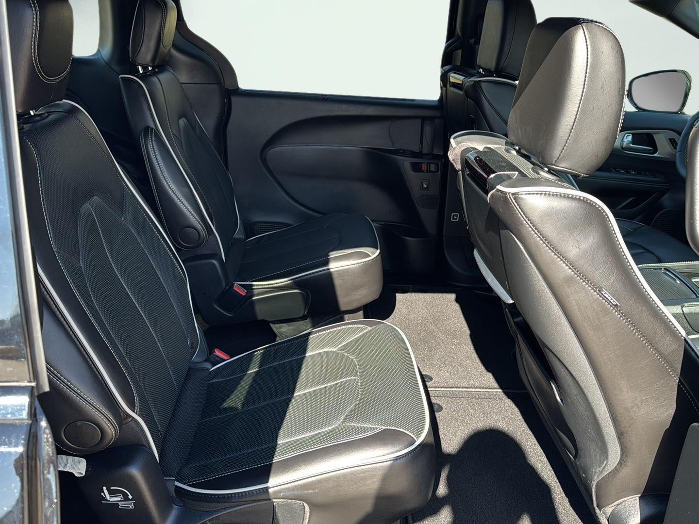 2024 Chrysler Pacifica Limited AWD