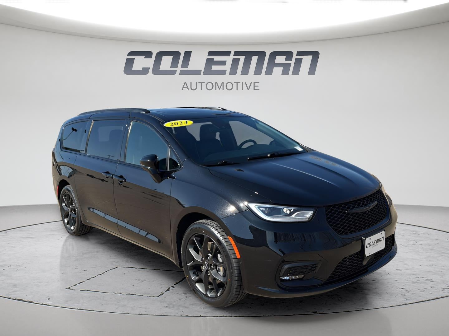 2024 Chrysler Pacifica Limited AWD