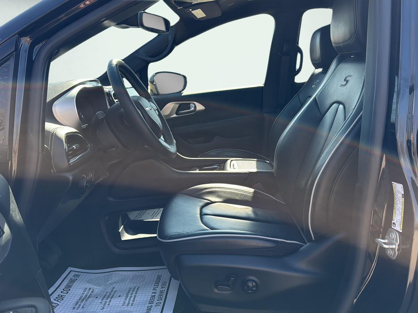 2024 Chrysler Pacifica Limited AWD