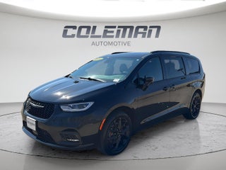 2024 Chrysler Pacifica Limited AWD