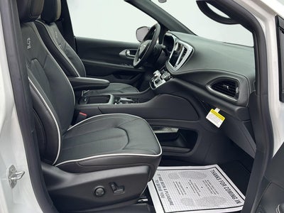 2026 Chrysler Pacifica PACIFICA LIMITED AWD