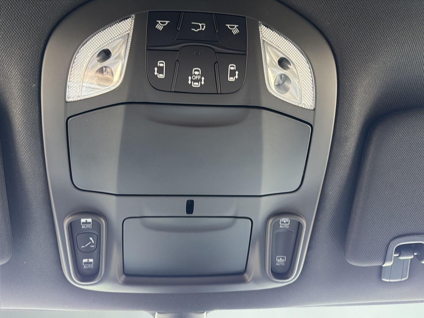 2027 Chrysler Pacifica PACIFICA LIMITED AWD