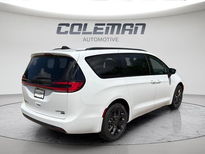2027 Chrysler Pacifica PACIFICA LIMITED AWD