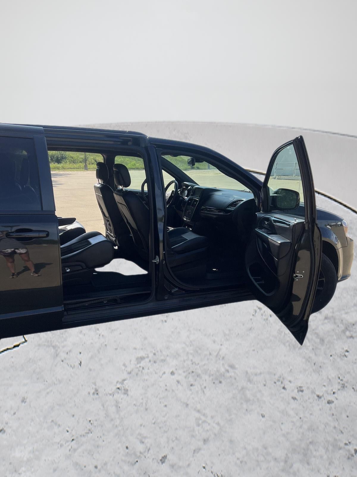 2019 Dodge Grand Caravan SXT 35th Anniversary Edition