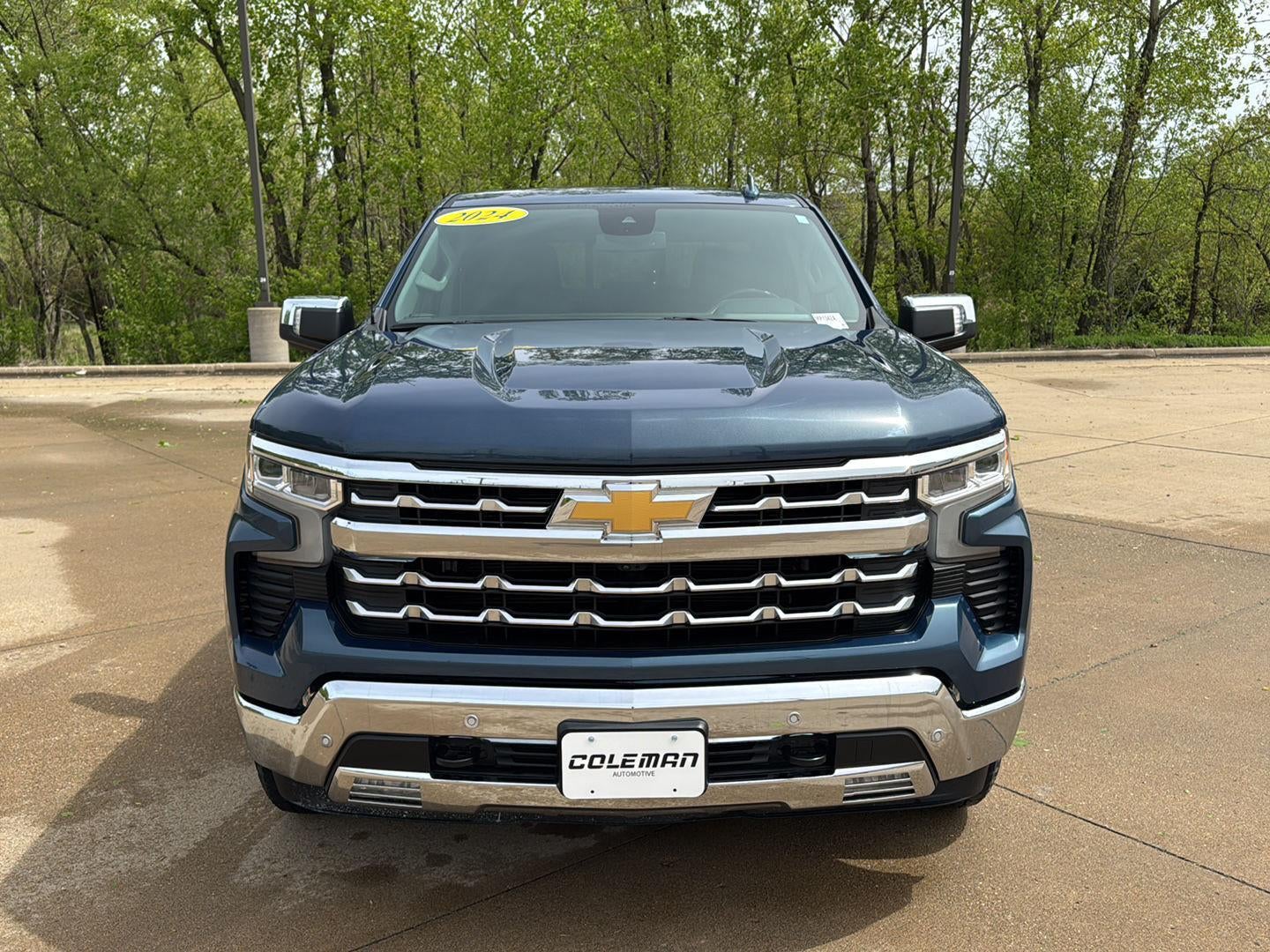 2024 Chevrolet Silverado 1500 4WD Crew Cab Short Bed LTZ