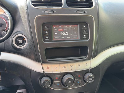 2020 Dodge Journey SE Value