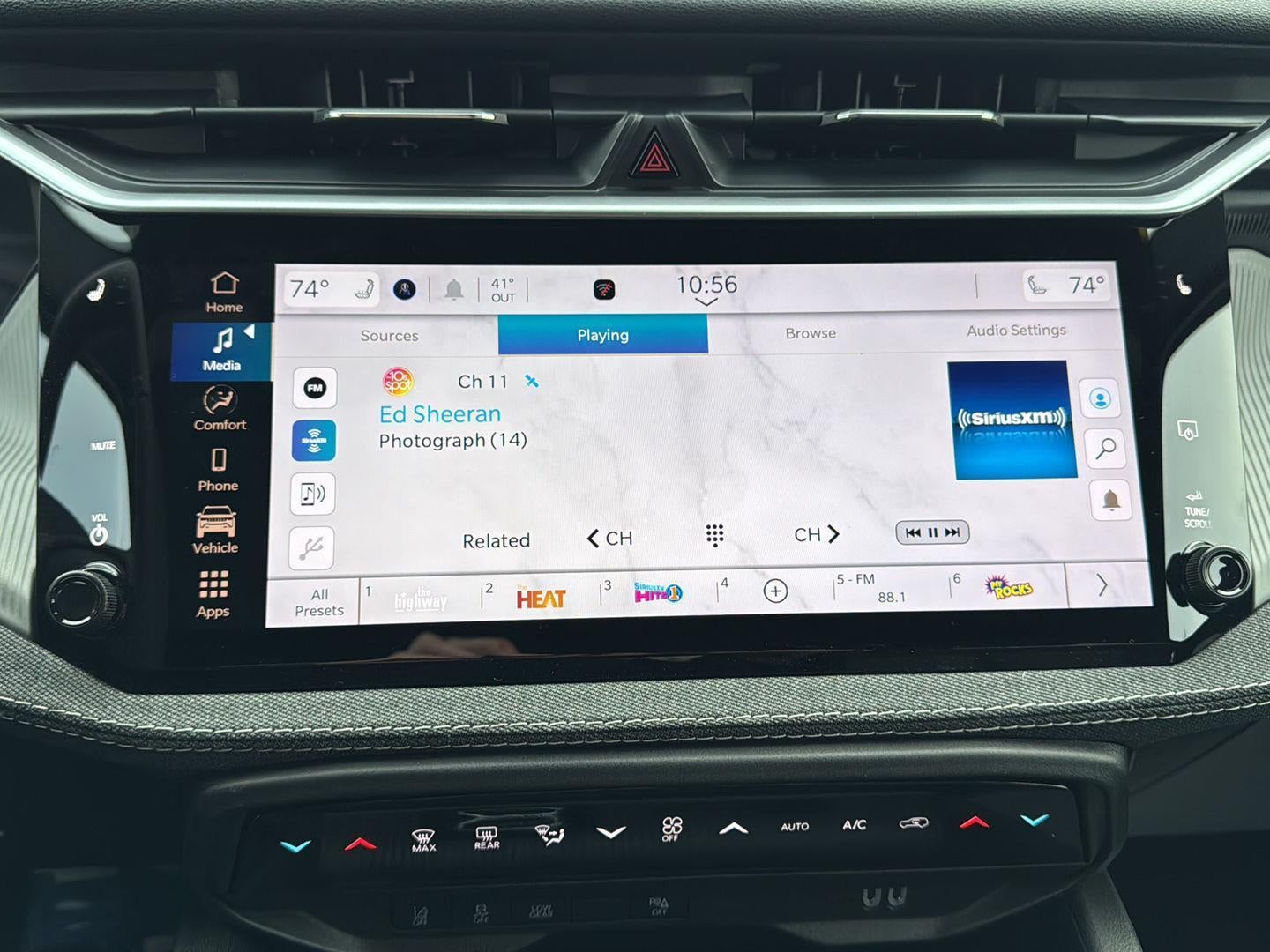 2026 Jeep Cherokee CHEROKEE LAREDO 4X4