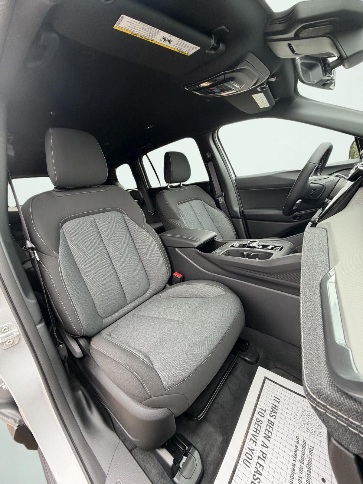 2026 Jeep CHEROKEE LAREDO 4X4 22