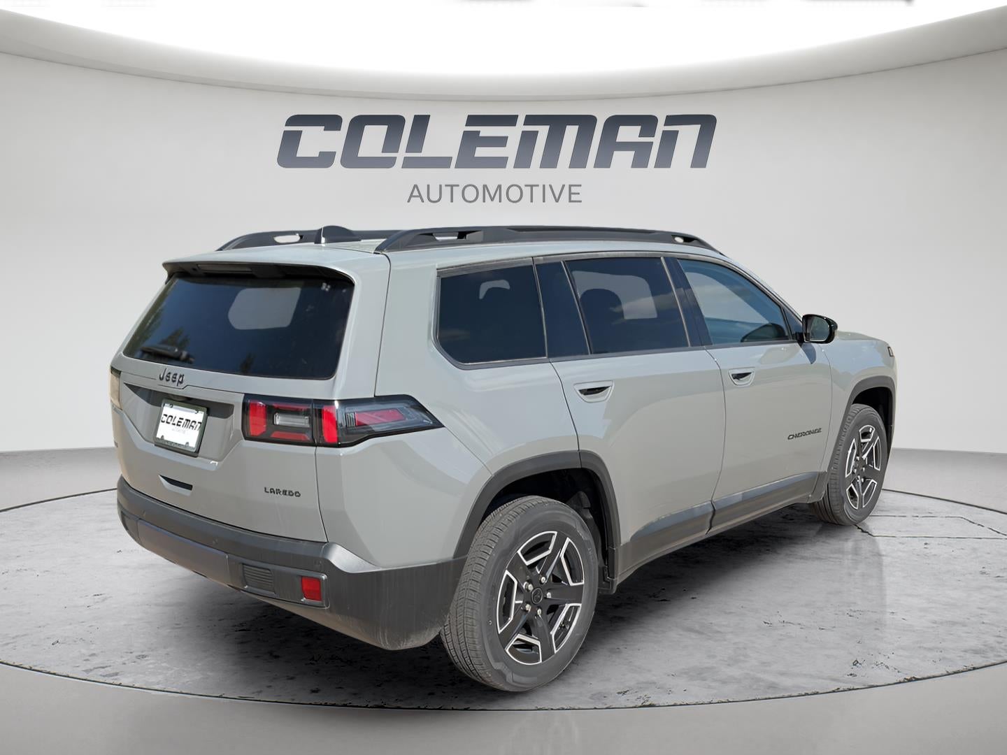 2026 Jeep Cherokee Laredo 4x4