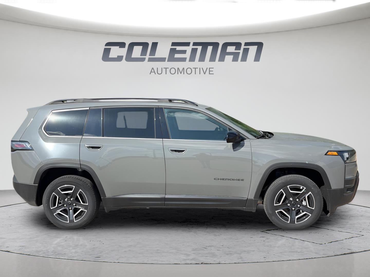 2026 Jeep Cherokee Laredo 4x4
