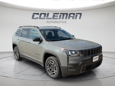 2026 Jeep Cherokee Laredo 4x4
