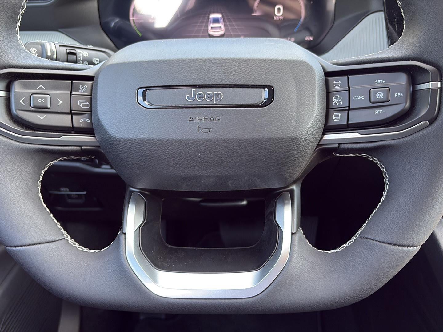 2026 Jeep Cherokee Laredo 4x4