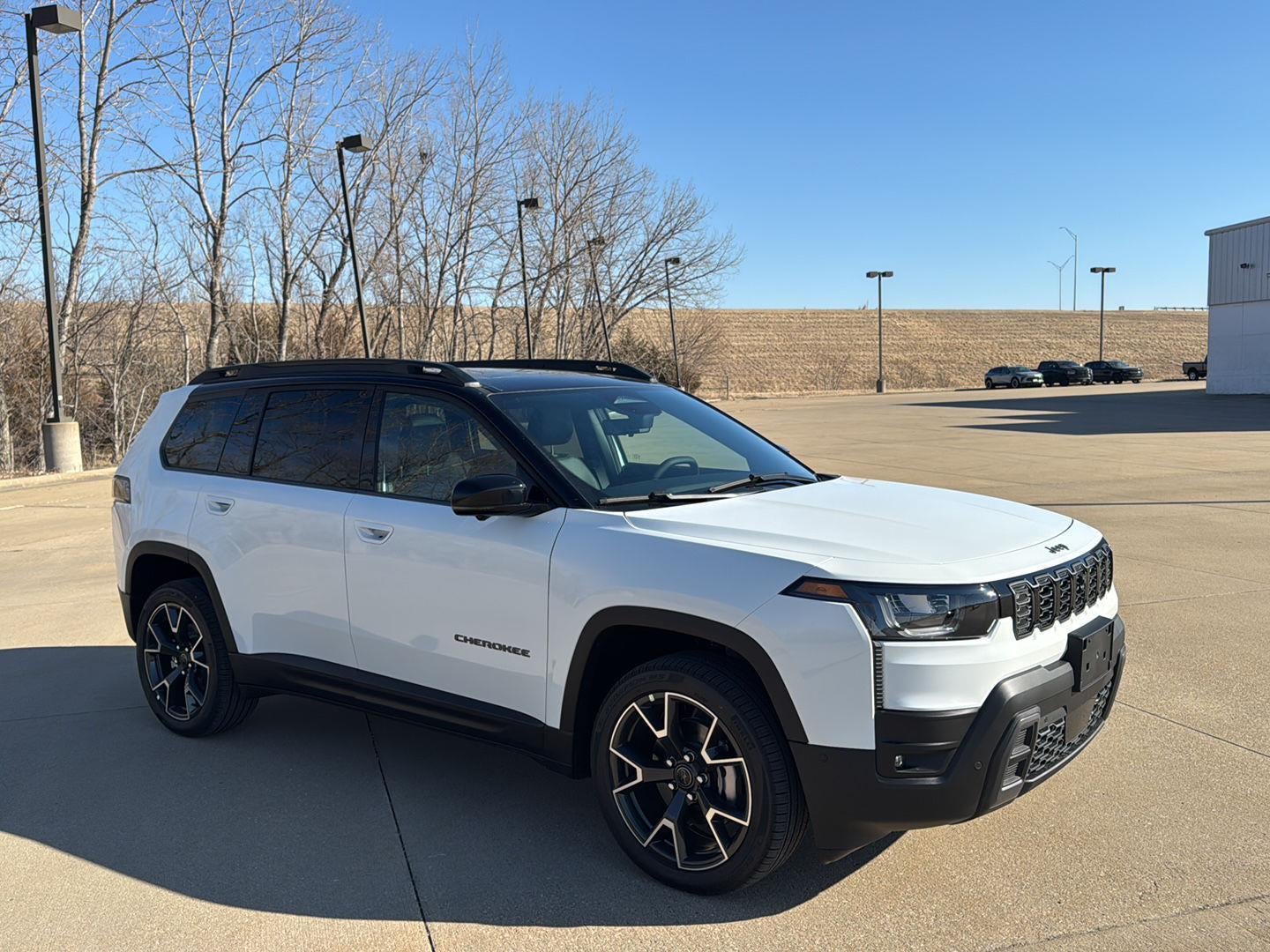 2026 Jeep Cherokee CHEROKEE OVERLAND 4X4