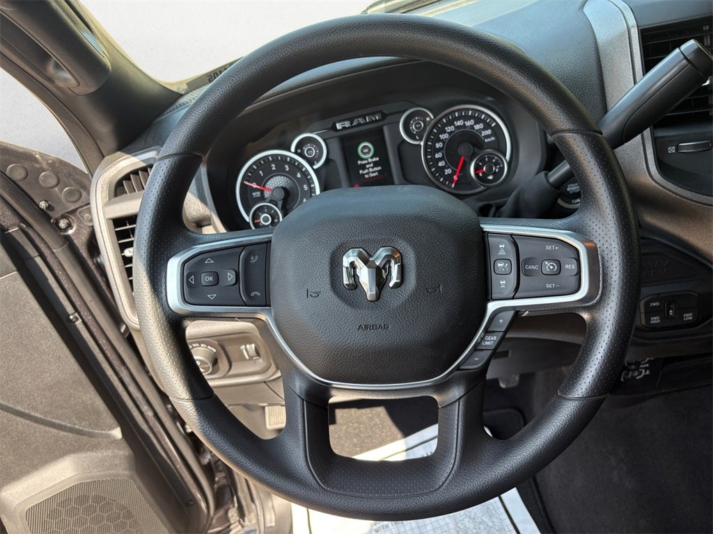 2026 RAM Ram 3500 RAM 3500 TRADESMAN CREW CAB 4X4 6'4' BOX