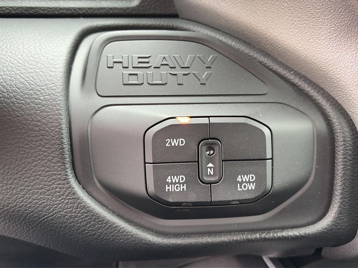 2026 RAM Ram 3500 RAM 3500 BIG HORN CREW CAB 4X4 6'4' BOX