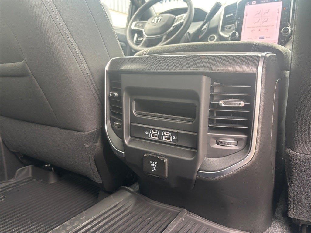 2026 RAM Ram 3500 RAM 3500 BIG HORN CREW CAB 4X4 6'4' BOX