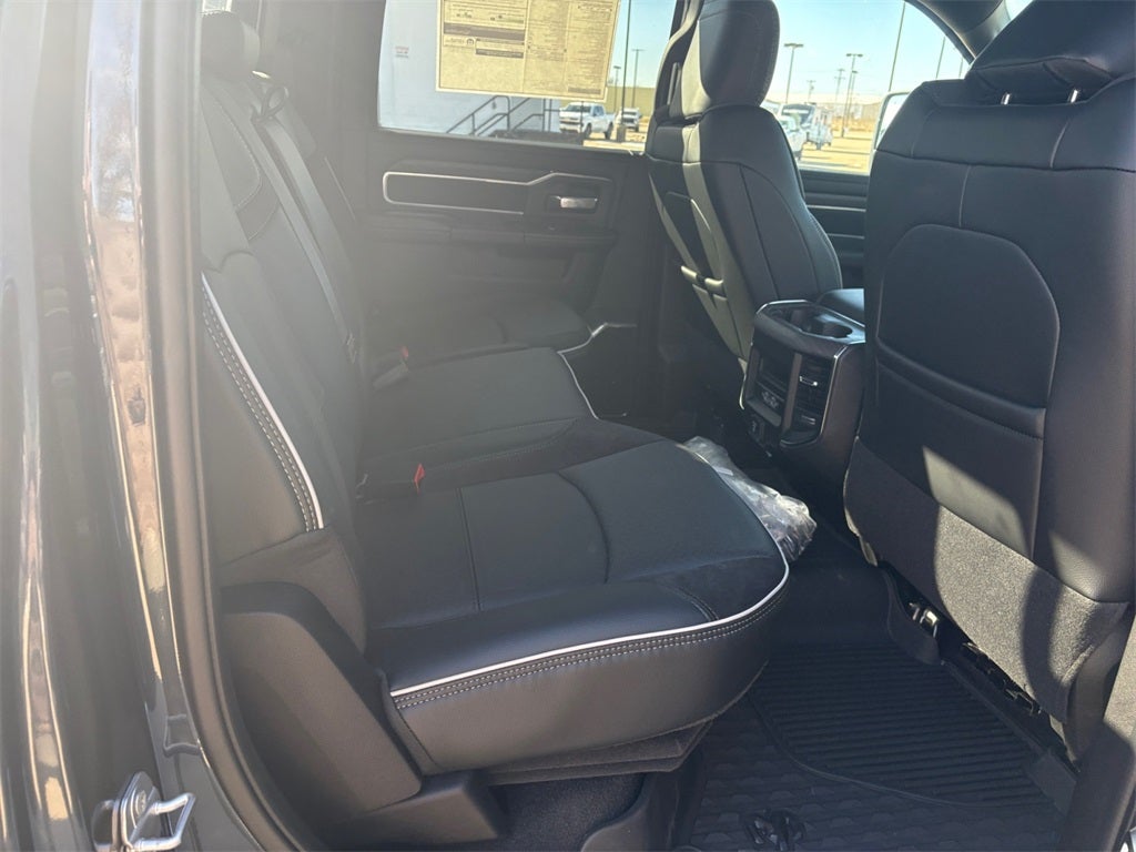 2026 RAM Ram 3500 RAM 3500 LARAMIE CREW CAB 4X4 6'4' BOX