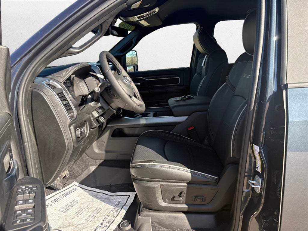 2026 RAM Ram 3500 RAM 3500 LARAMIE CREW CAB 4X4 6'4' BOX