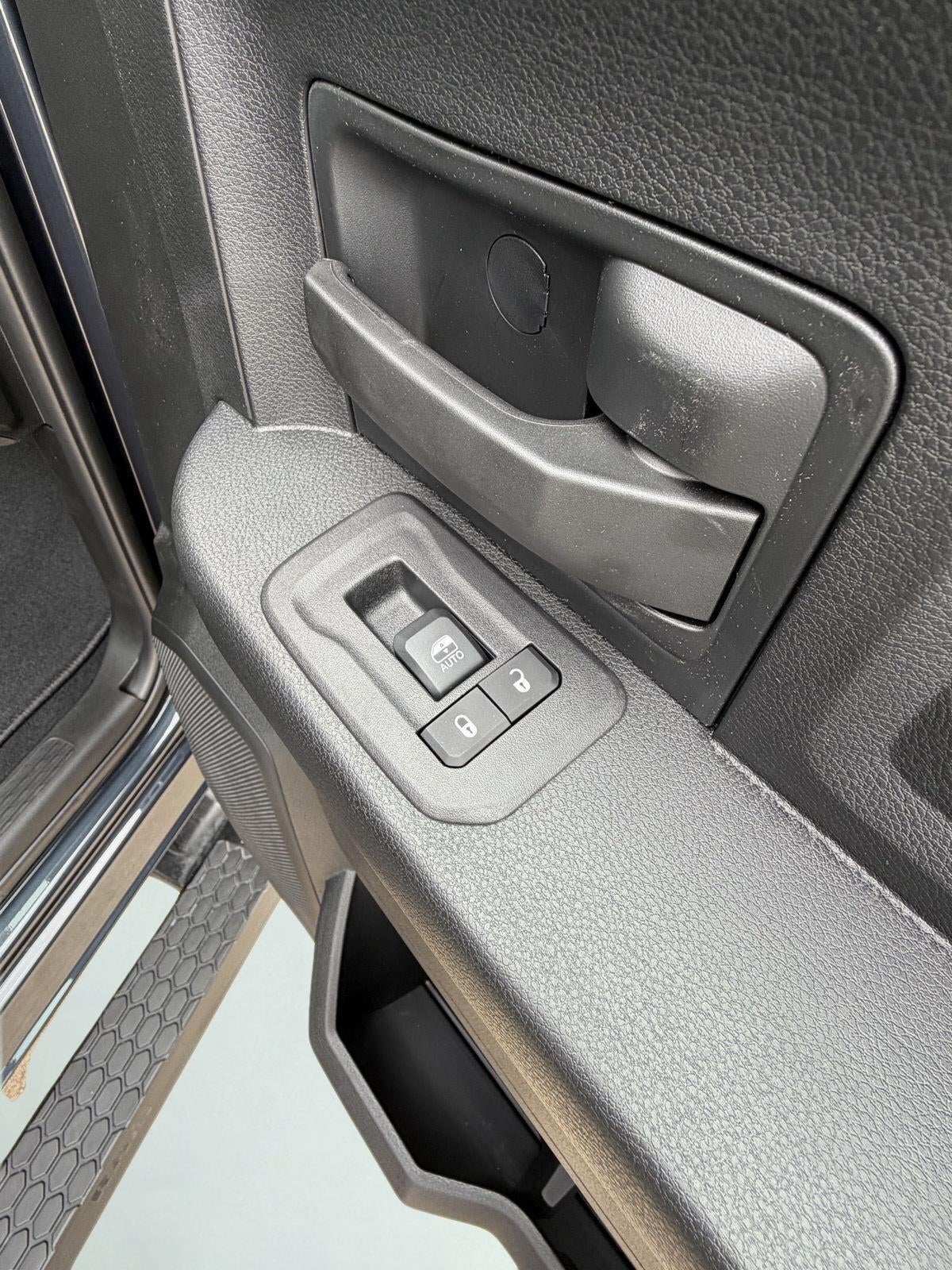 2027 RAM Ram 2500 Pickup Tradesman - Photo 24