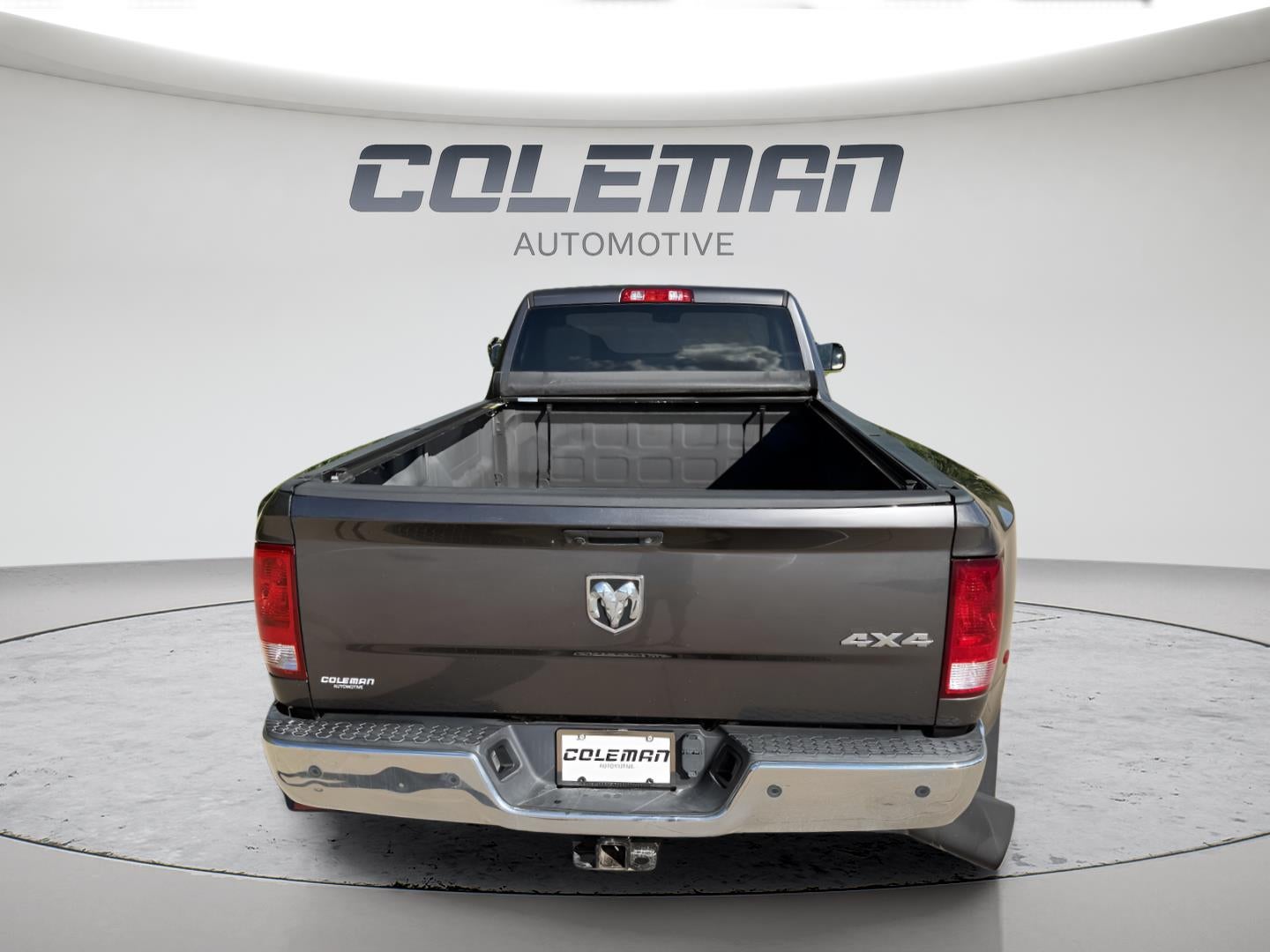2018 RAM 3500 Tradesman Crew Cab 4x4 8' Box