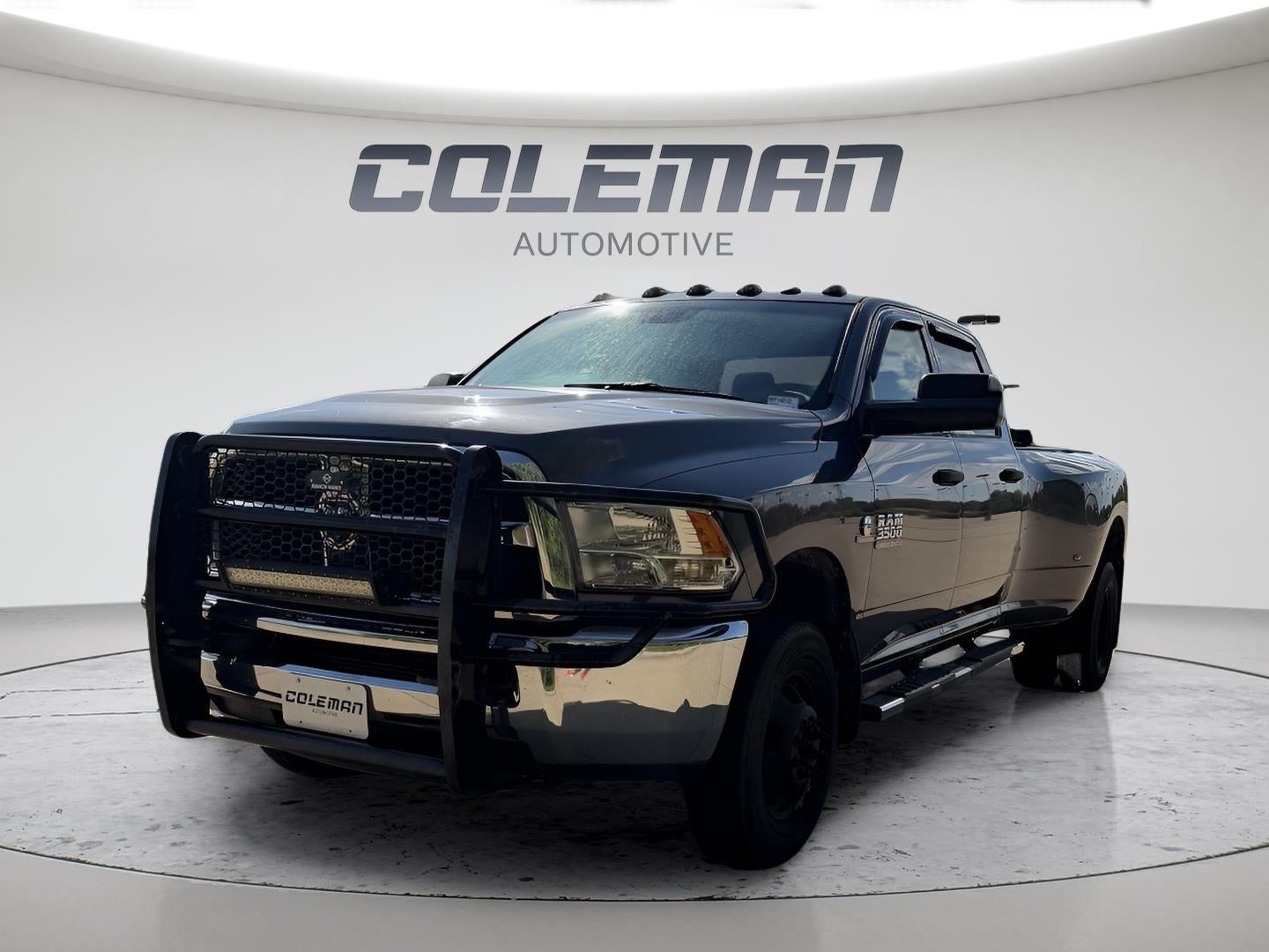 2018 RAM 3500 Tradesman Crew Cab 4x4 8' Box