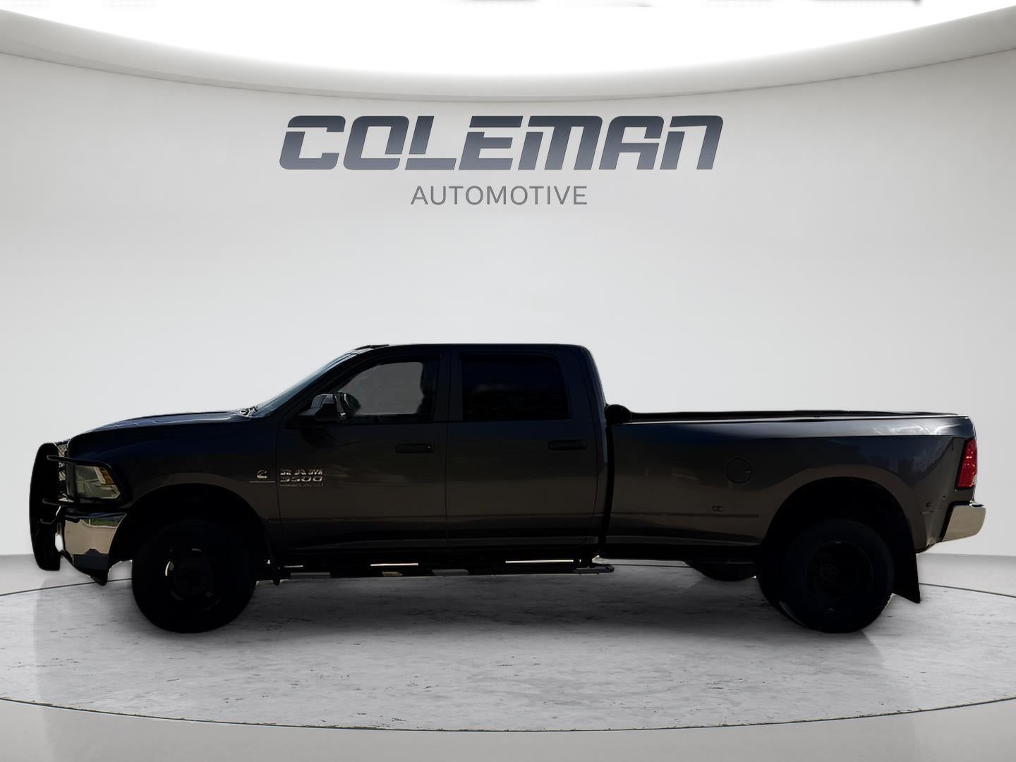2018 RAM 3500 Tradesman Crew Cab 4x4 8' Box