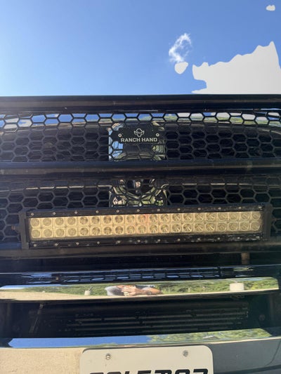 2018 RAM 3500 Tradesman Crew Cab 4x4 8' Box