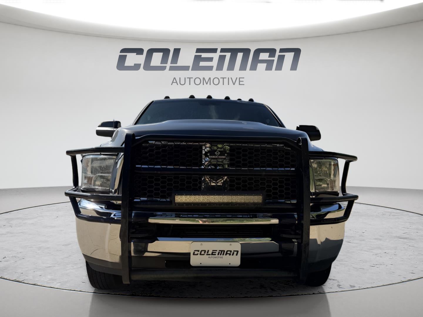 2018 RAM 3500 Tradesman Crew Cab 4x4 8' Box