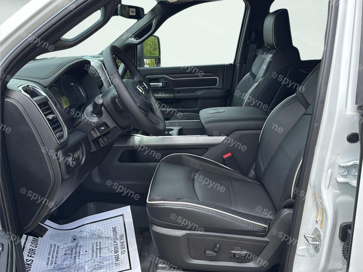 2026 RAM Ram 3500 RAM 3500 LARAMIE CREW CAB 4X4 8' BOX