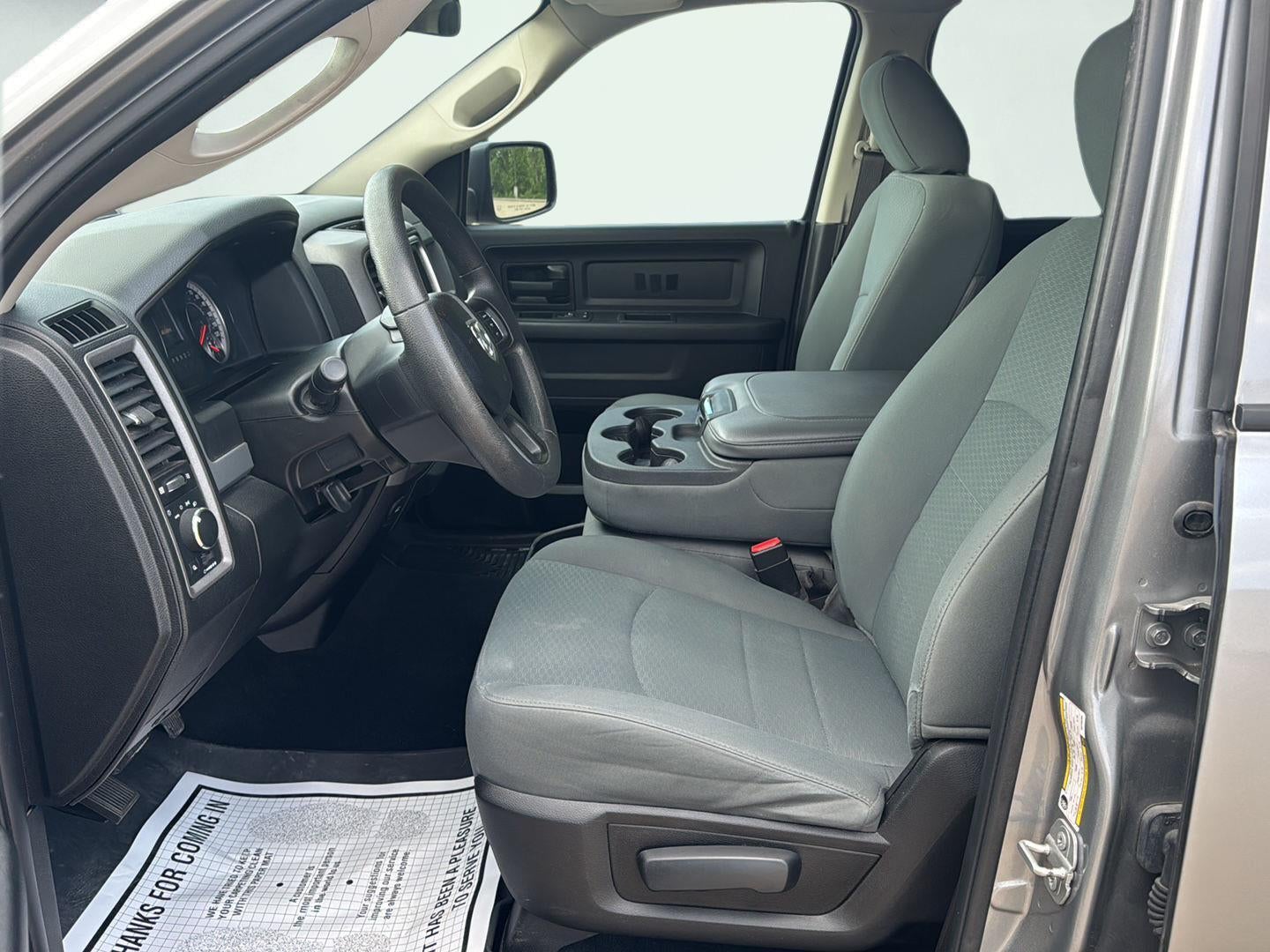 2019 RAM 1500 Classic Tradesman Crew Cab 4x4 5'7' Box