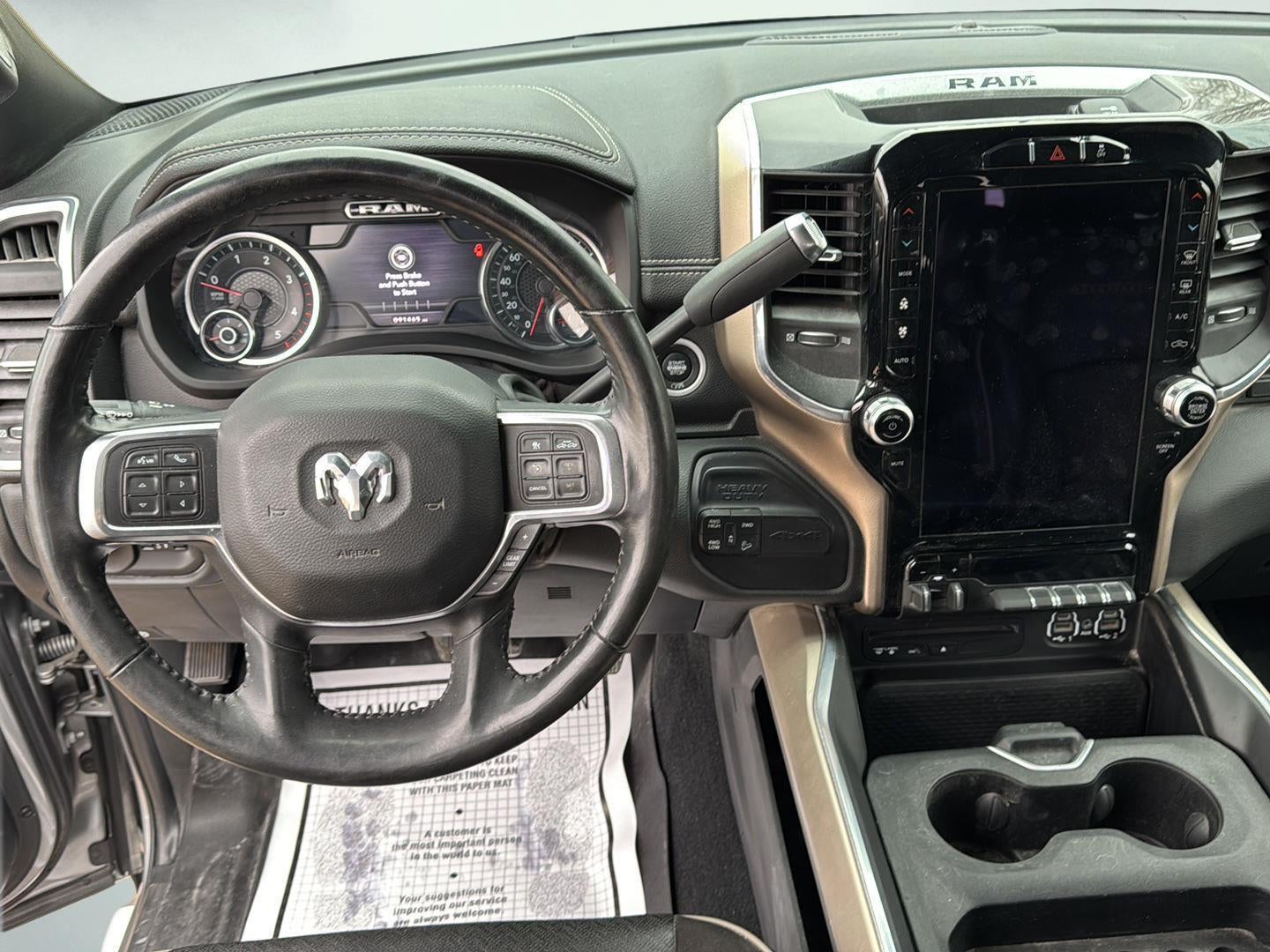 2019 RAM 2500 Laramie Crew Cab 4x4 6'4' Box