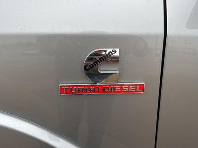 2019 RAM 2500 Laramie Crew Cab 4x4 6'4' Box