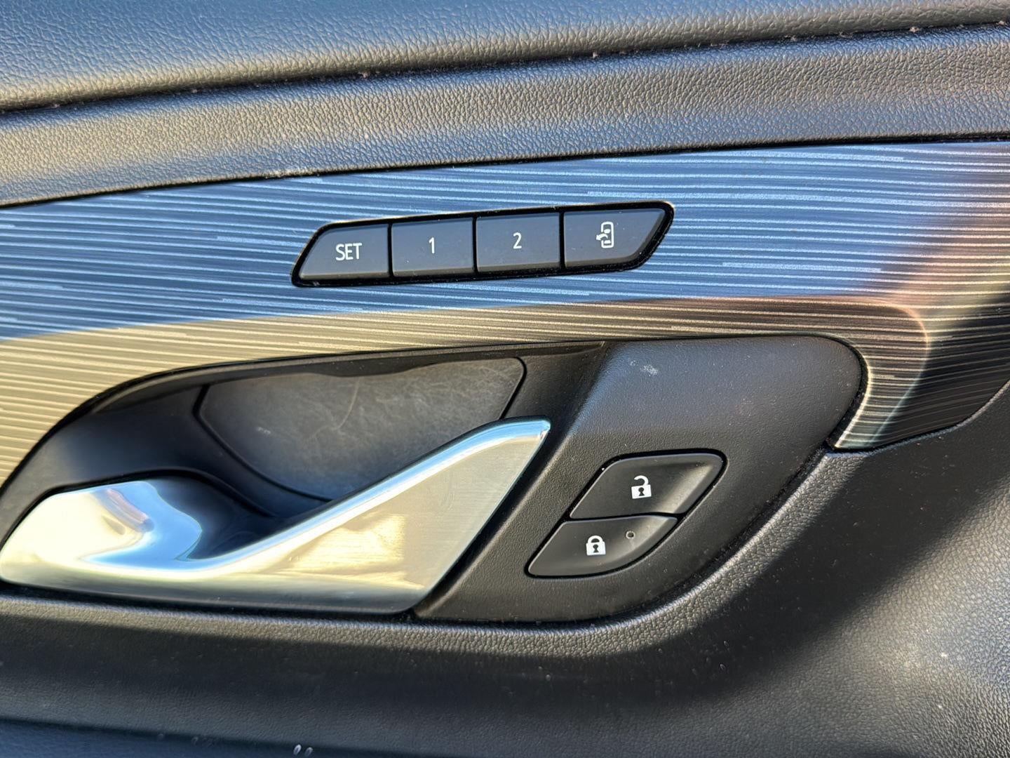 2024 GMC Terrain AWD SLT