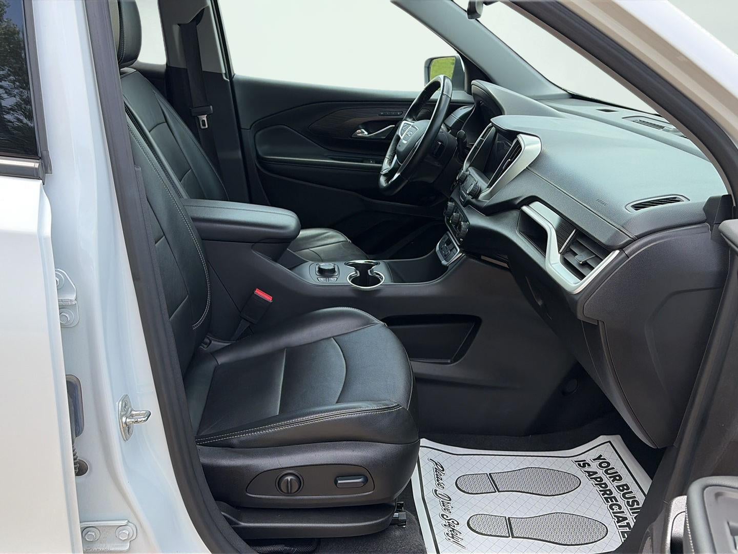 2024 GMC Terrain AWD SLT