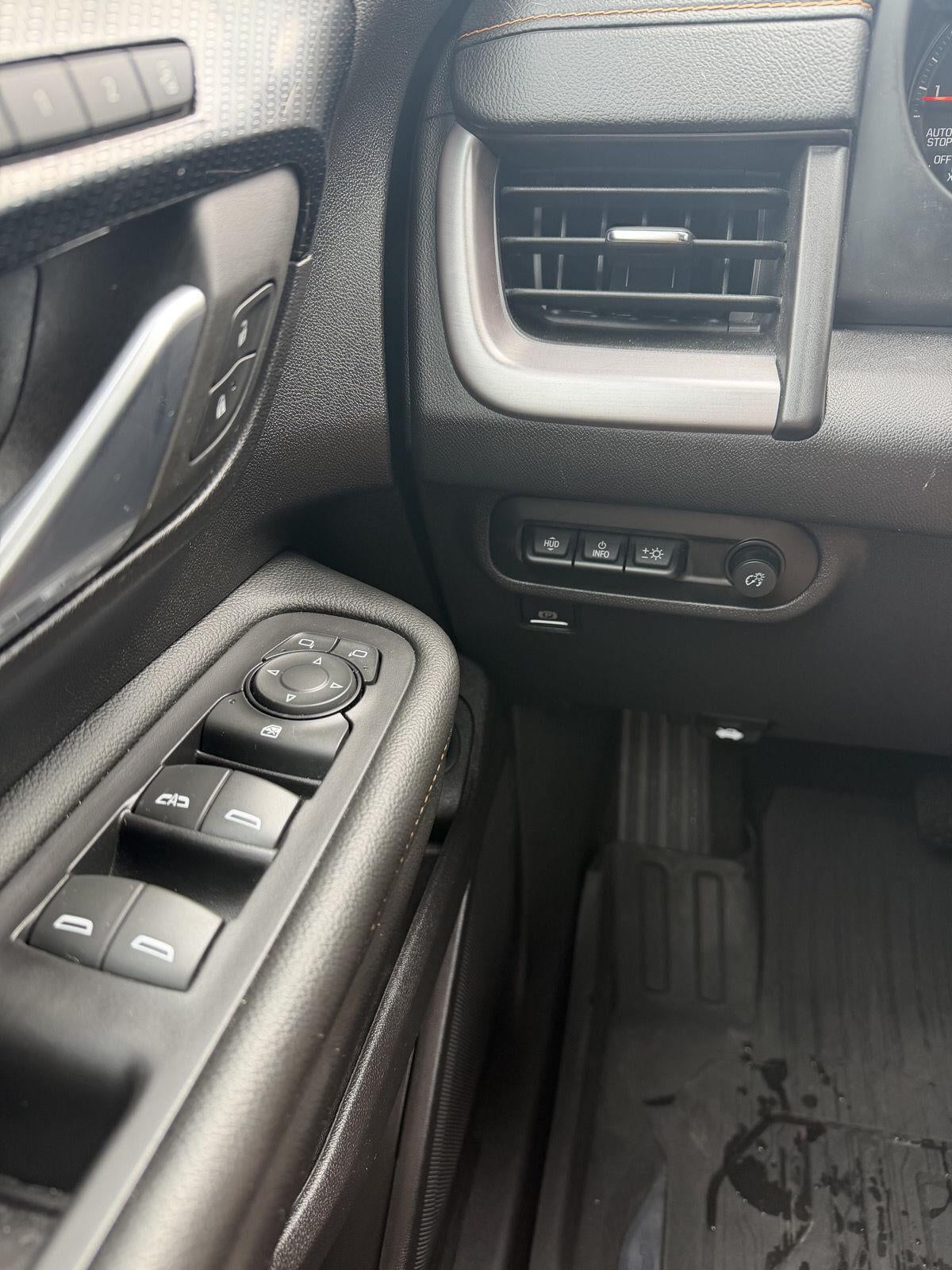 2024 GMC Terrain AWD AT4