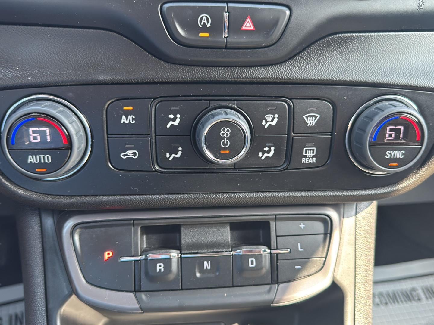 2024 GMC Terrain AWD AT4