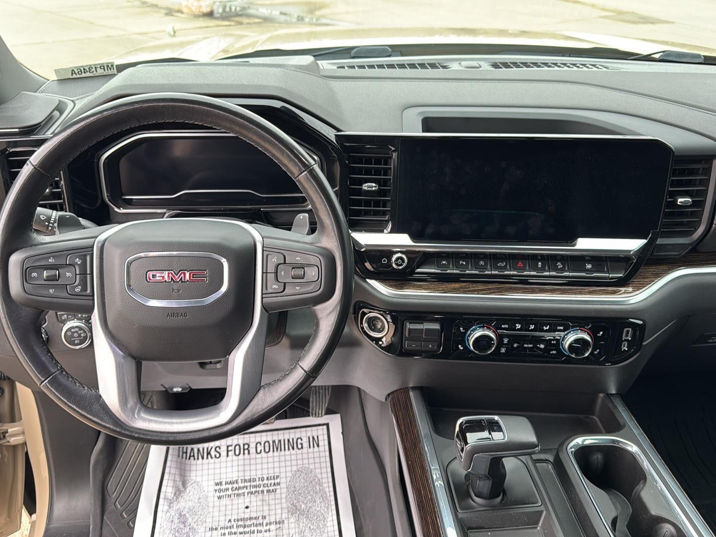 2022 GMC Sierra 1500 4WD Crew Cab Short Box Elevation