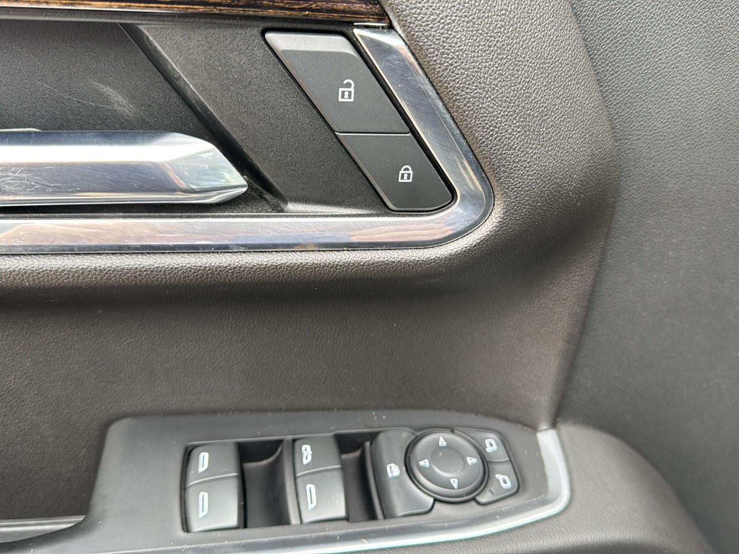 2022 GMC Sierra 1500 4WD Crew Cab Short Box Elevation