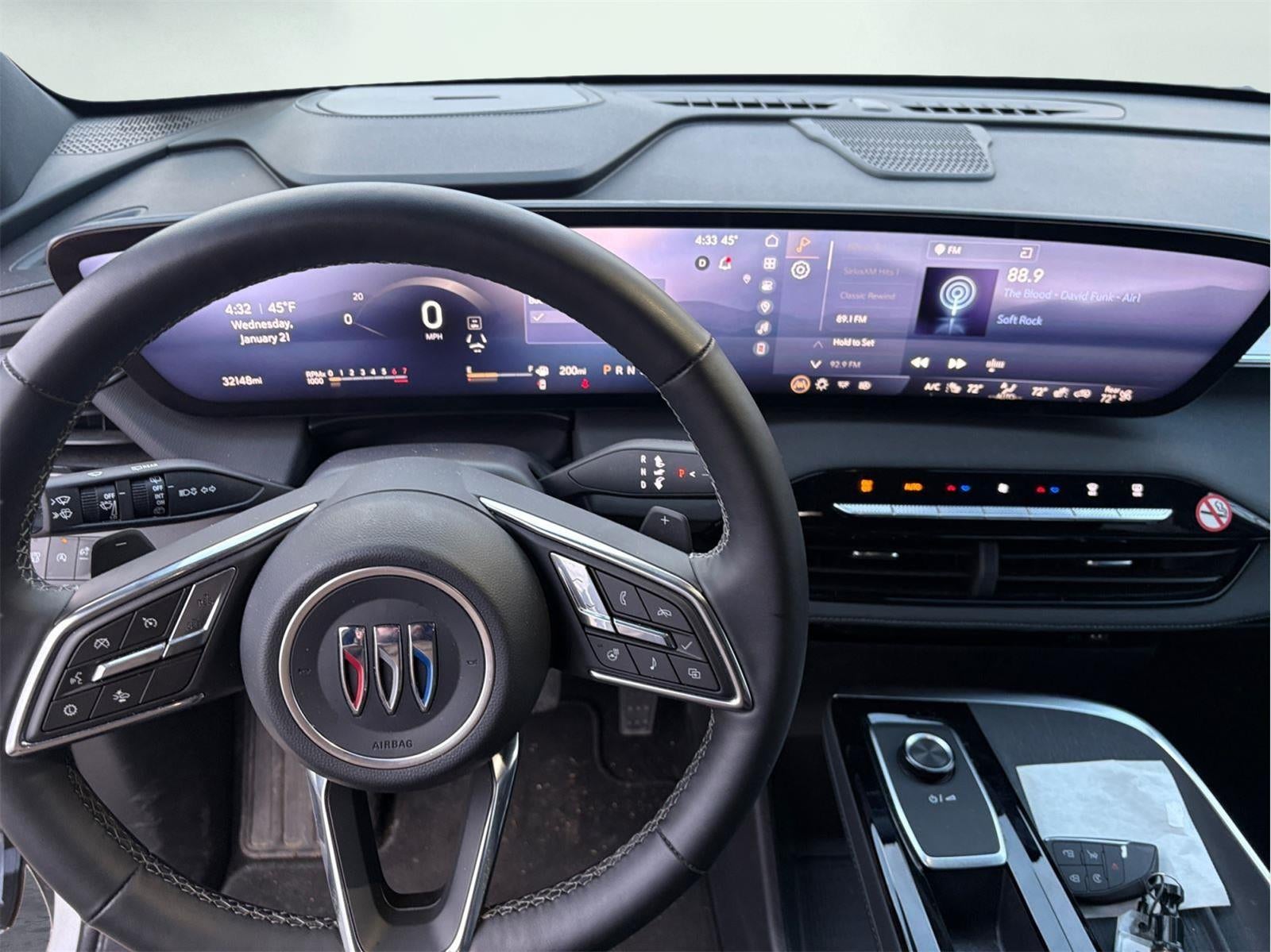 2025 Buick Enclave Preferred FWD