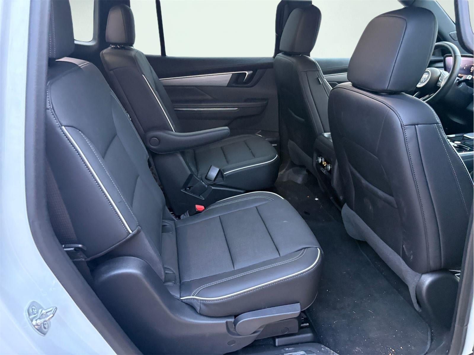 2025 Buick Enclave Preferred FWD